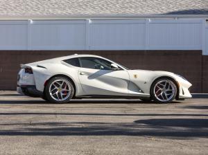 Ferrari 812 Superfast 2017 года  (NA)